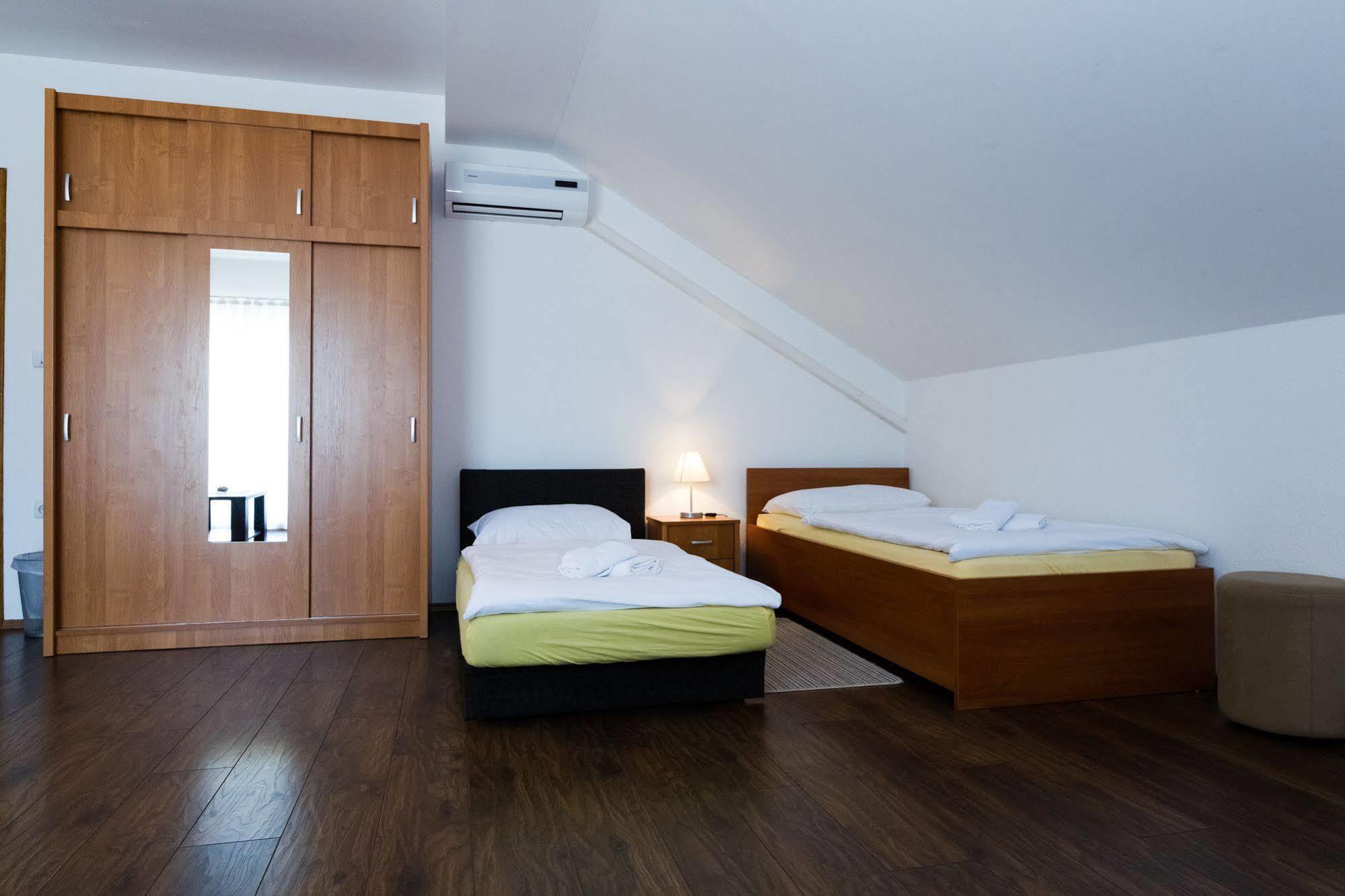 Plitvice Palace Grabovac  Exterior photo
